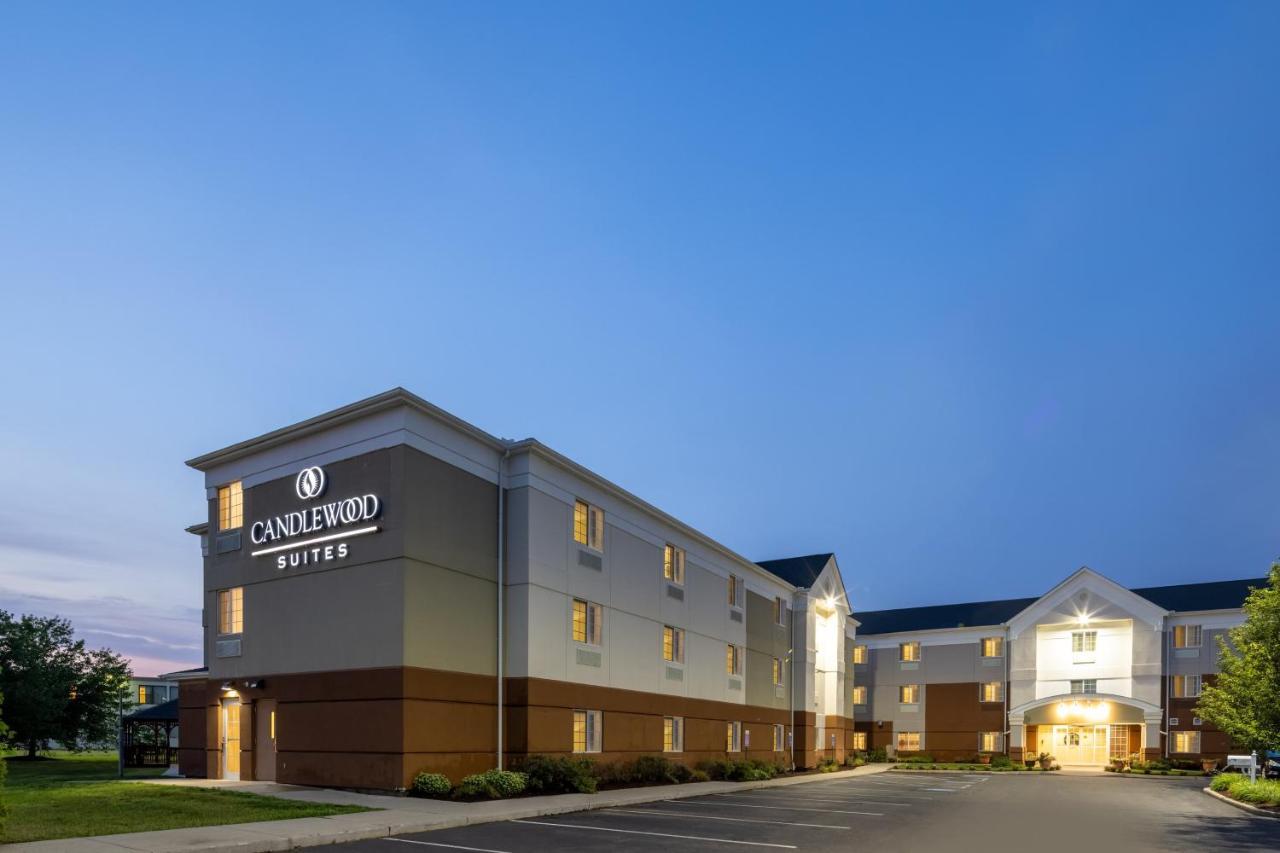 Candlewood Suites Windsor Locks, An Ihg Hotel Bagian luar foto