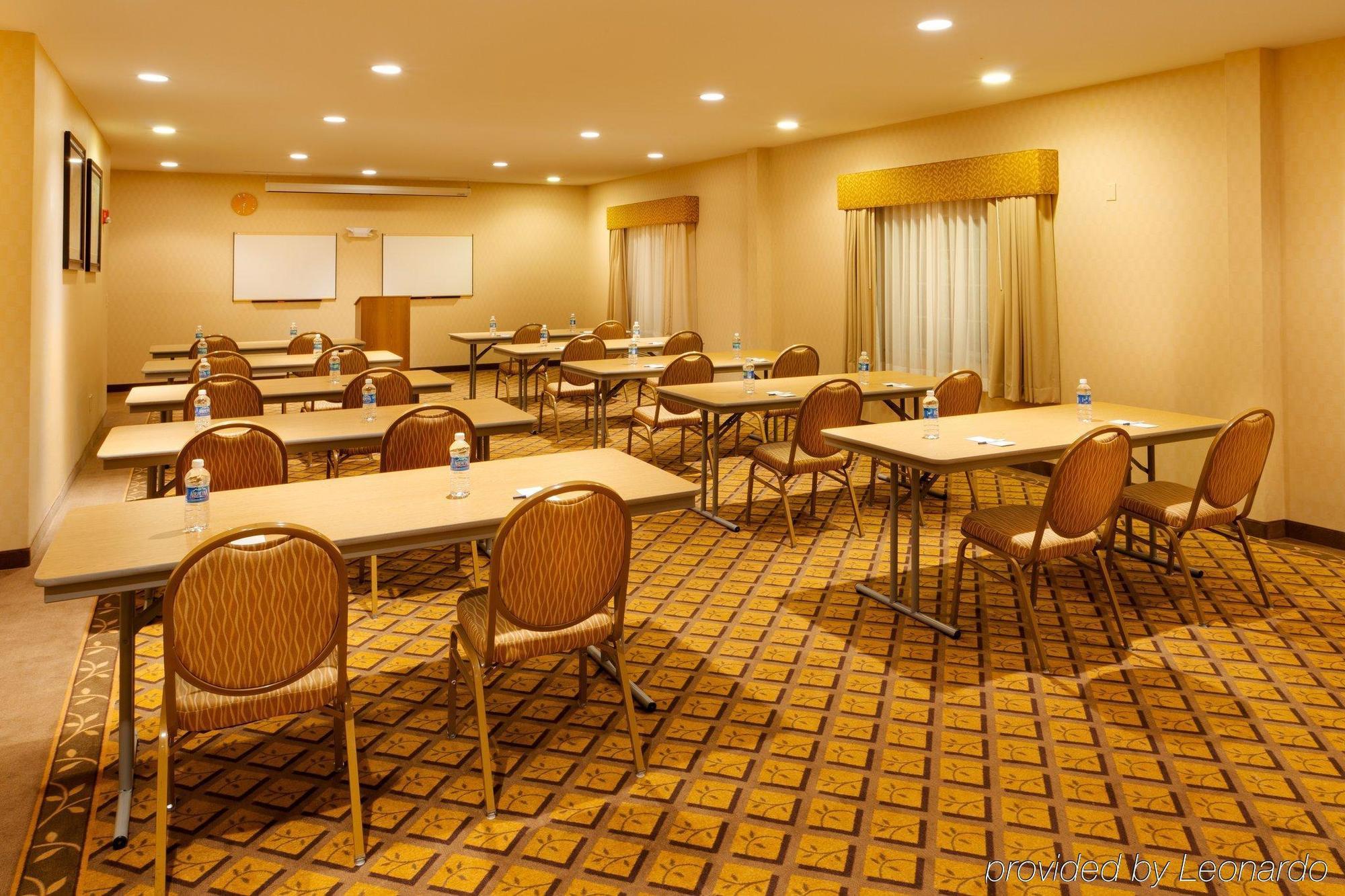 Candlewood Suites Windsor Locks, An Ihg Hotel Fasilitas foto