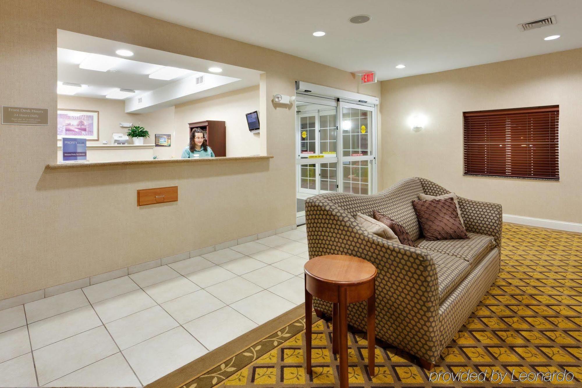 Candlewood Suites Windsor Locks, An Ihg Hotel Interior foto